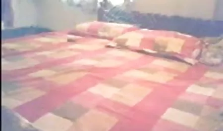 सेक्स सेक्सी फिल्म के साथ युवा बहन