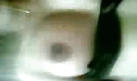 रूसी बेब में एक पिंजरे सेकसीवडीयो और दो लोग में मास्क