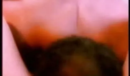 मुंह में सकसीविडयो दो सदस्य