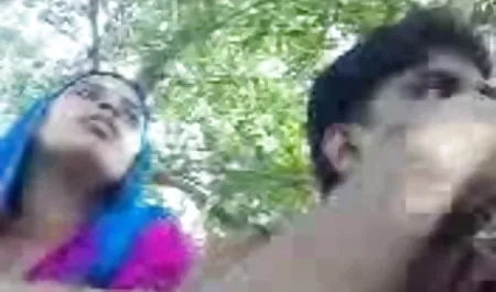 समूह ऐयाशी video सेकसी और सुपर आवारा लड़की
