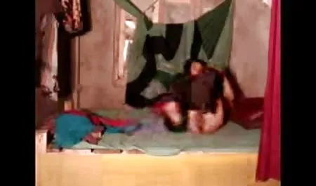 दो लड़कियों वीडियो में सेक्सी चाहिए में बिकिनी