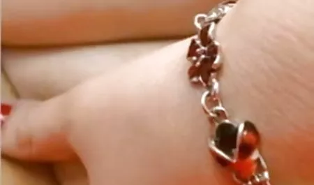 हस्तमैथुन सेक्सि व्हिडिओ मुंडा किट्टी