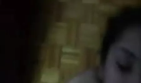 कामुक खुलासा सभी सेक्सी चाहिए वीडियो में के आकर्षण के अंतरंग मालिश