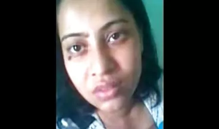 लड़कियों पर कॉल सक्सी वेडिओ स्वाद चूसना