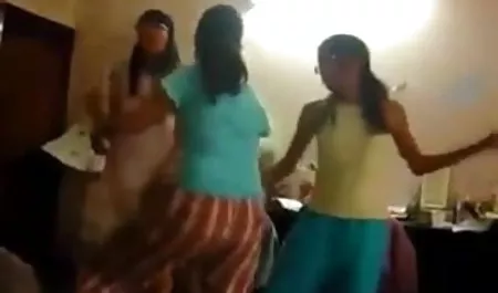 जाँघिया में बिना इंडिया का सेक्सी वीडियो जवान लड़की