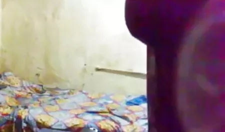 रूसी पतला और वीडियो सेक्सी दिखाएं उसके सेक्स छेद