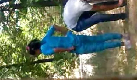 कास्टिंग के लिए युवा