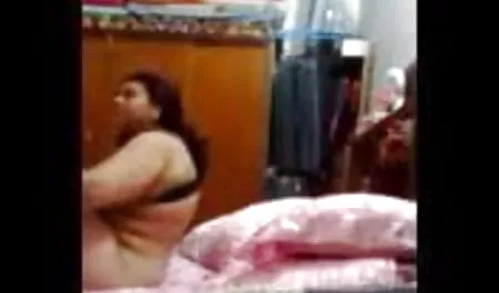 रबर डिक में पोर्न वीडियो इन हिंदी के और किट्टी