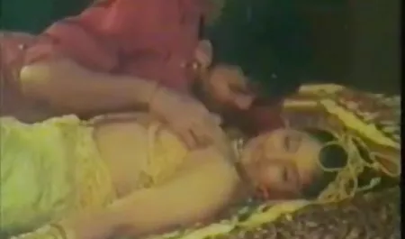 जापानी है सेक्सी वीडियो भेजो दो