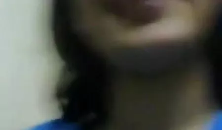 पतला बेब नाटकों के व्व कॉम सेक्सी वीडियो साथ उसके किट्टी