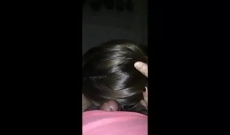 कोमल सुंदर सुनहरे सेक्स विदो बालों वाली