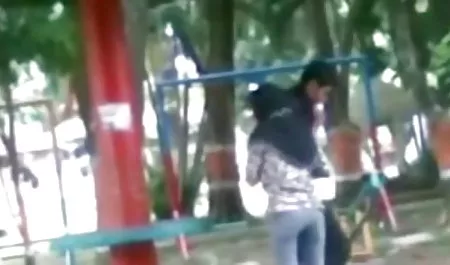 इसके सेक्सी भेजो वीडियो में गुदा अपनी गहराई हमलों