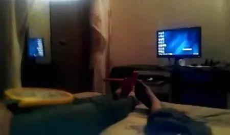 शॉर्ट्स में लड़की के साथ वीडियो सेक्सी रूसी सेक्स