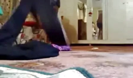 सेक्स के साथ xx वीडियो हिंदी एक सुंदर लड़की