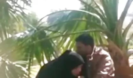 बनाया एक सेक्स विडियो झटका नौकरी और एक उल्लू डिक