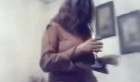 दो इंडियन देसी सेक्स आदमी विभाजित एशियाई