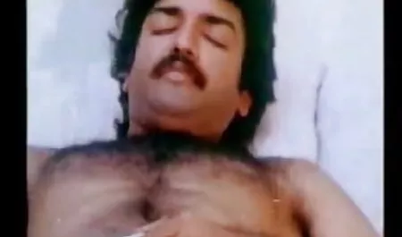 सुंदर काले बाल वाली महसूस किया व्व्व क्सक्सक्स सेक्स पर खुद क्या है सेक्स के साथ एक बड़े डिक