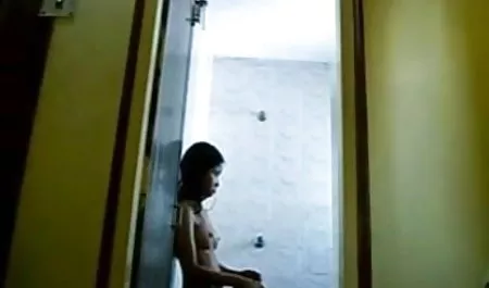 बेटा है सेक्स साथ सेकस video माँ