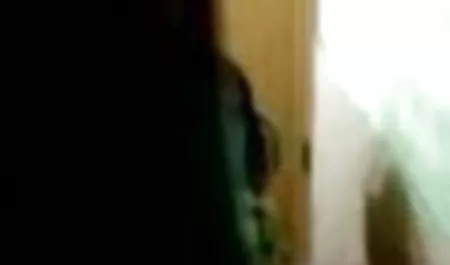 बड़े लोचदार लड़की इंडियन सेक्स स्तन