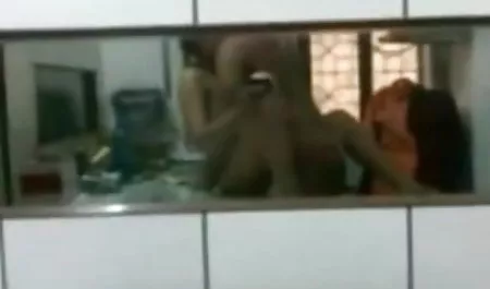 कैटी गुलाब करने के लिए www सेक्सी वीडियो खुश उसके प्रेमिका के साथ गहरी मुठ्ठी घुसाना