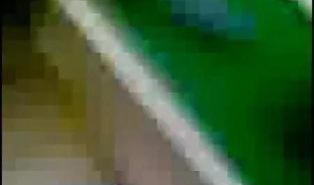 सुंदर रूसी व्व्व सेक्स वीडियोस लड़की