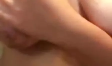 समूह six वीडियो धमाके के लिए परिपक्व गोरे लोग