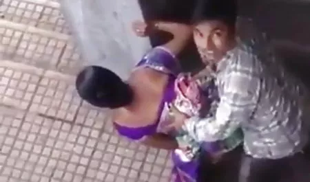 शरारती sms वीडियो पार्टी पर रात क्लब