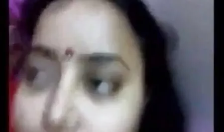 रसोई सेक्स का वीडियो घर में दोपहर के भोजन के बजाय सेक्स