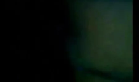 उत्साहित द्वारा के हाथ के एक परिपक्व देसी videos महिला किट्टी