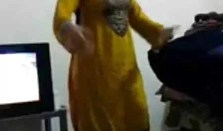 खुशमिजाज आदमी सेक्स vidio शांत बंद