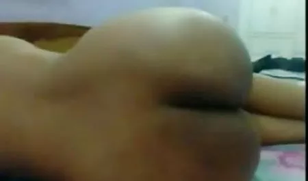 सुनहरे बालों वाली seक्ष्y video टक्कर लगी है खुद खिलौना